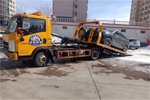 新林区救援拖车费用怎么算